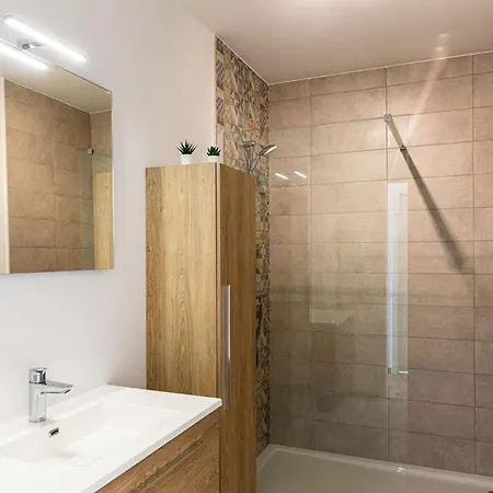 Luxe Met Hottub & Uitzicht In * Durbuy