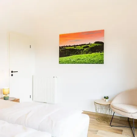 Luxe Met Hottub & Uitzicht In Durbuy