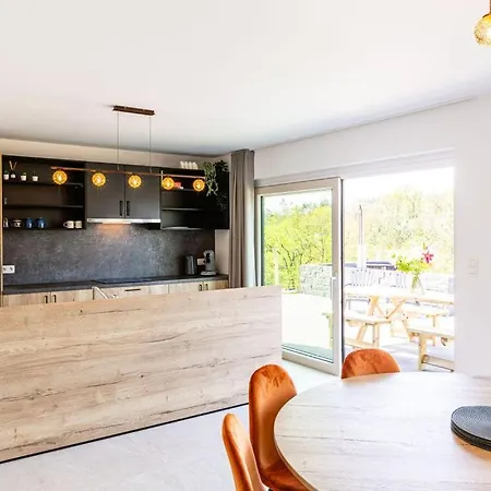 Luxe Met Hottub&uitzicht In Vakantiehuis
